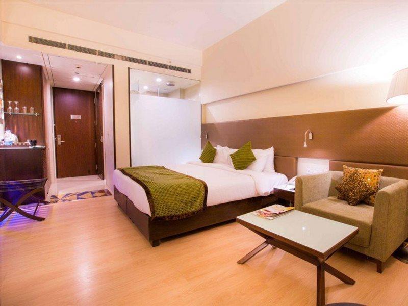 فندق جراند إكزوتيكا بيزنس Pimpri-Chinchwad المظهر الخارجي الصورة